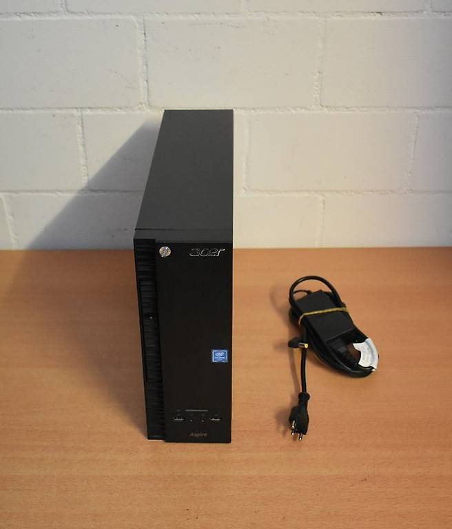 Computer Acer Aspire XC-704