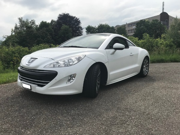 PEUGEOT RCZ 2.0 HDI (Coupé) ; Sportlicher und Sparsamer Diesel