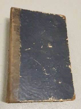 Sehr altes Buch