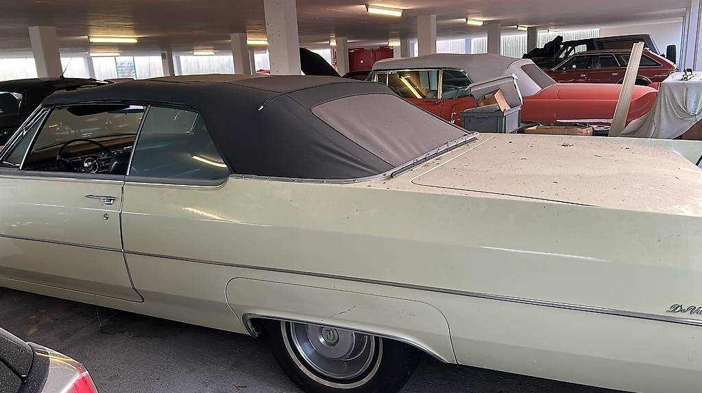 Cadillac De Ville 1965