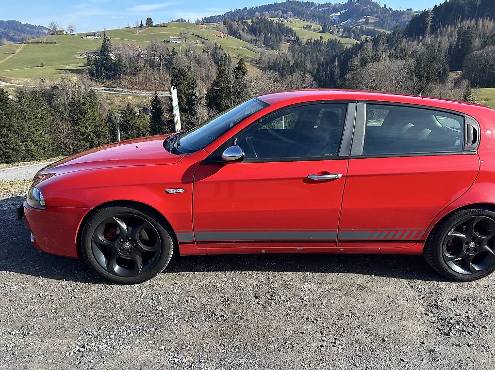 Alfa Romeo 147 1.9 16V Ducati Corse