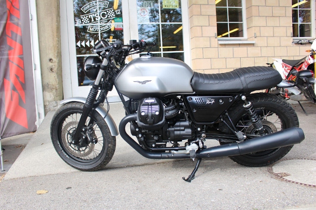 moto guzzi v7 iii rough