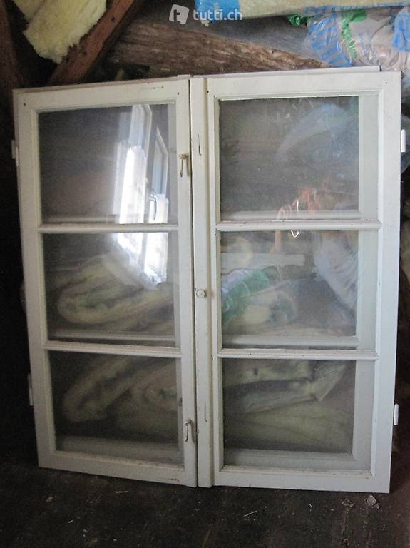 antikes Sprossenfenster aus Holz / Holzfenster alt