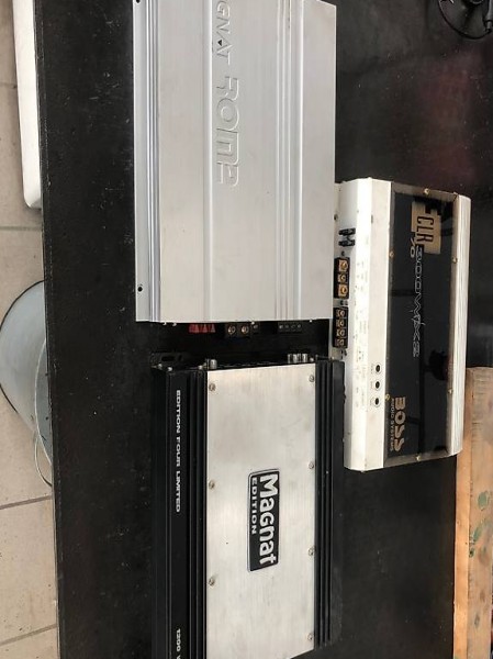 Verschiedene verstärker auf Anfrage