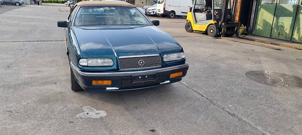 Chrysler LeBaron 3.0