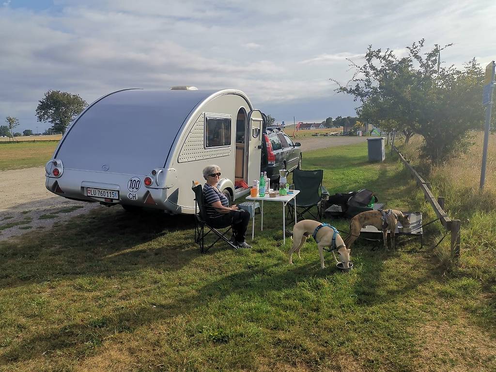 Camper und Anhänger MietenVW California / TABB