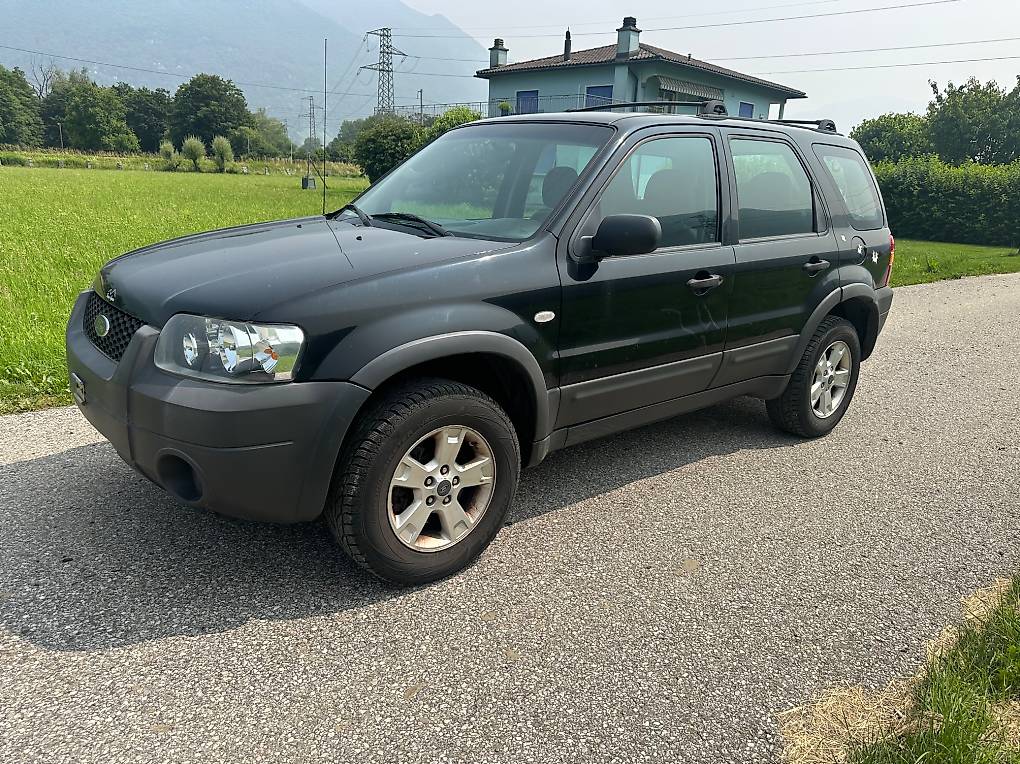 Ford Maverick 2.3i 4x4