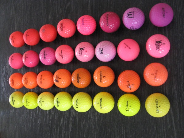 Balles de golf couleur marques peu connues