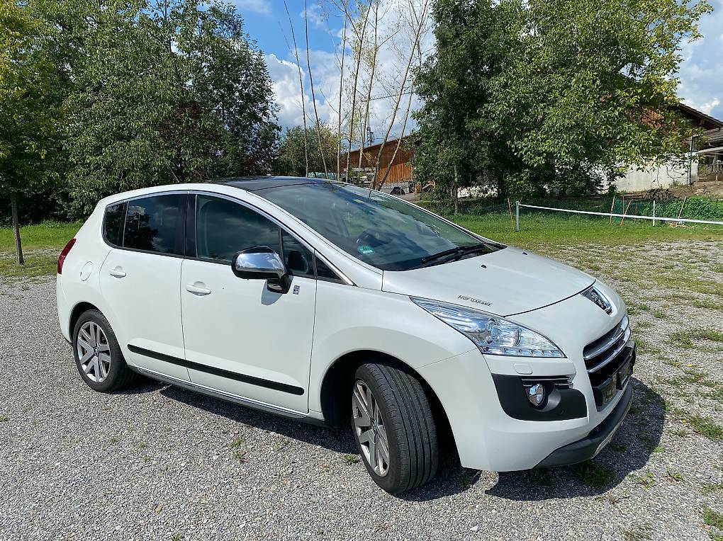 Peugeot 3008 Hybrid4