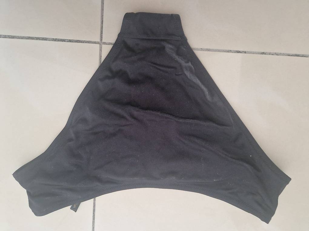 Slip costume