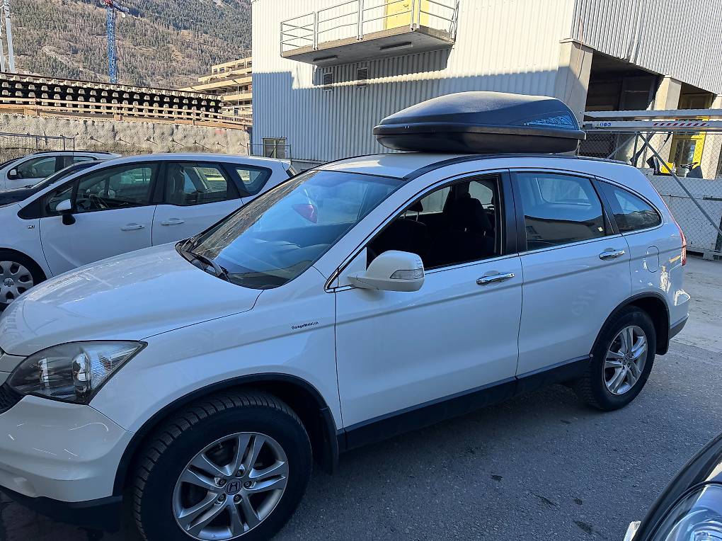 Honda CR-V 2.2 CTDi frisch MFK m.AHK u. Dachbox