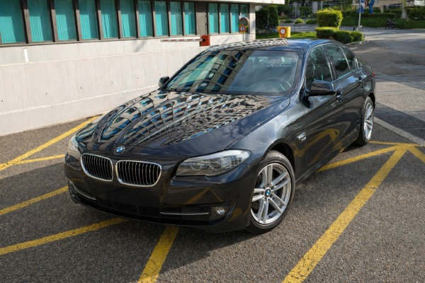 BMW 528i xDrive/TopZust/s.wenig KM/8 Reifen/Service/MFK