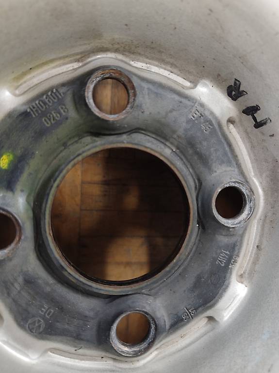 VW Felgen Räder 4 x 100 ET45 6x14"