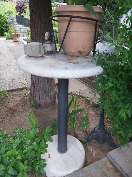 Tavolino in Marmo in Leventina