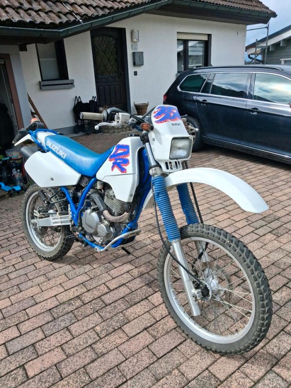 Suzuki Dr 350