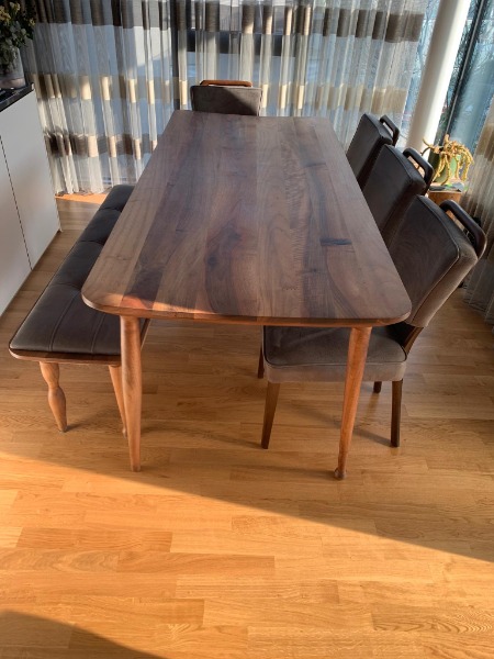 Tisch Nussbaum Massivholz