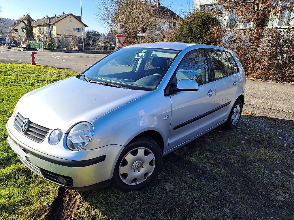Verkaufe meinen VW Polo 1.4 16V Comfort.