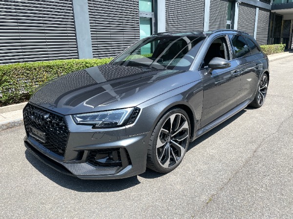 Audi RS4 Avant 2.9TFSI quattro tiptronic