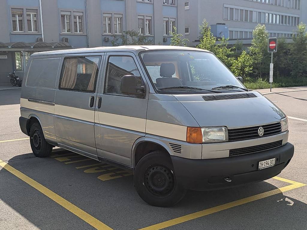 Camper / Van / VW Bus