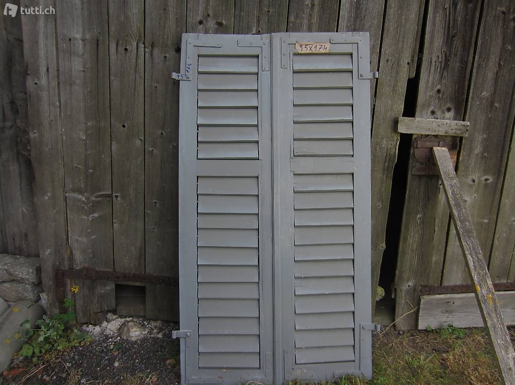antike Balkonläden / Holzladen / Fensterladen / Balkonladen