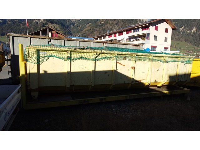 Abrollcontainer / Mulden