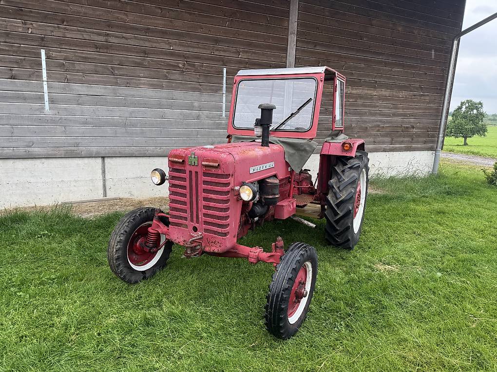 Traktor IHC Mc Cormick D-436