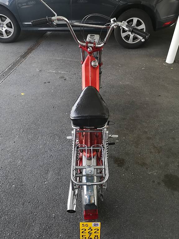 Kistall günstig abzugeben (das Scheizer Puch Maxi E50 Töffli)