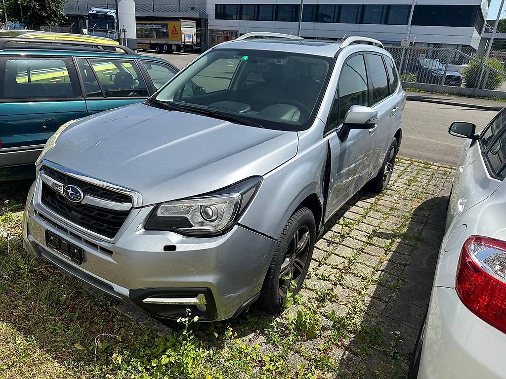 Subaru Forester 2.0i AWD Automat