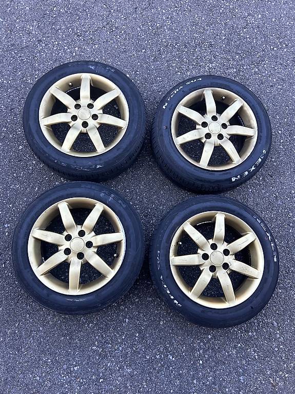 Subaru Felgen mit Sommerreifen