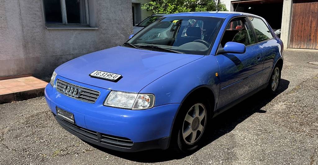 Audi A3 1.8 16V, für Export, Klimaautomatik