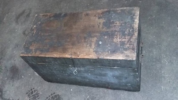 Massiv- Holzkiste abschliessbar Kiste / Truhe Militär Armee