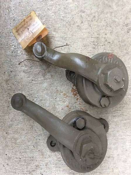 Saurer Stossdämpfer