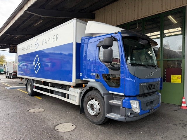 VOLVO, FL-280 4x2, Kunststoffkoffer isoliert