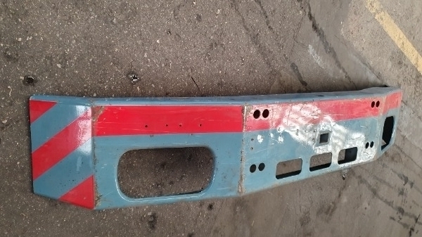 Saurer Stossstange
