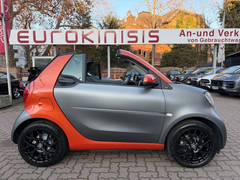Smart fortwo cabrio 66kW DCT prime SPORT*NAVI*SHZ*KAM*