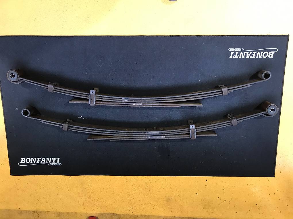 Coppia balestre Toyota Hilux dal 2011 al 2015