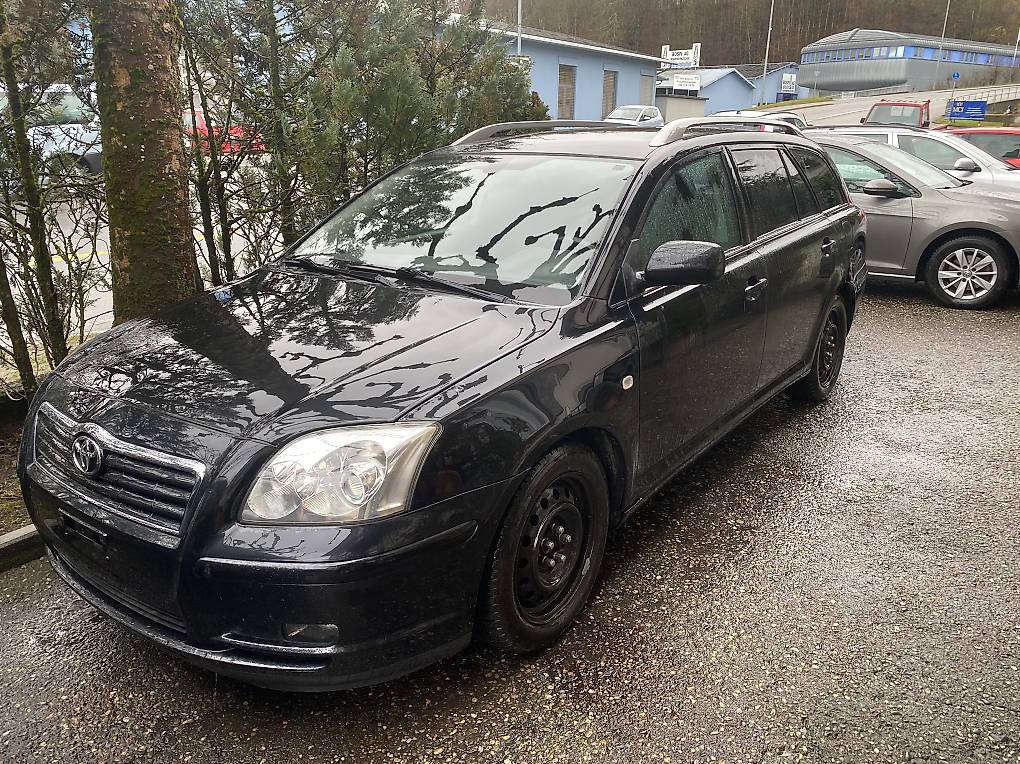 Toyota Avensis 2.0 Automat B04