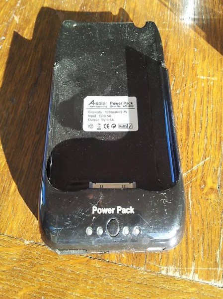 iPhone 3 A-SOLAR POWER PACK 1600mAh
