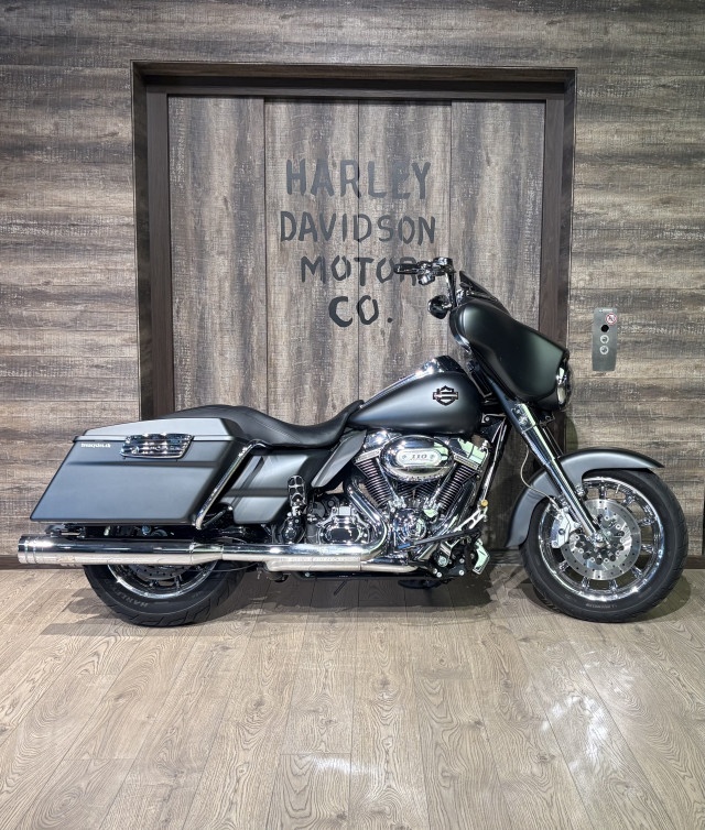 harley-davidson flhtcuse 1801 cvo ultra classic electra glide
