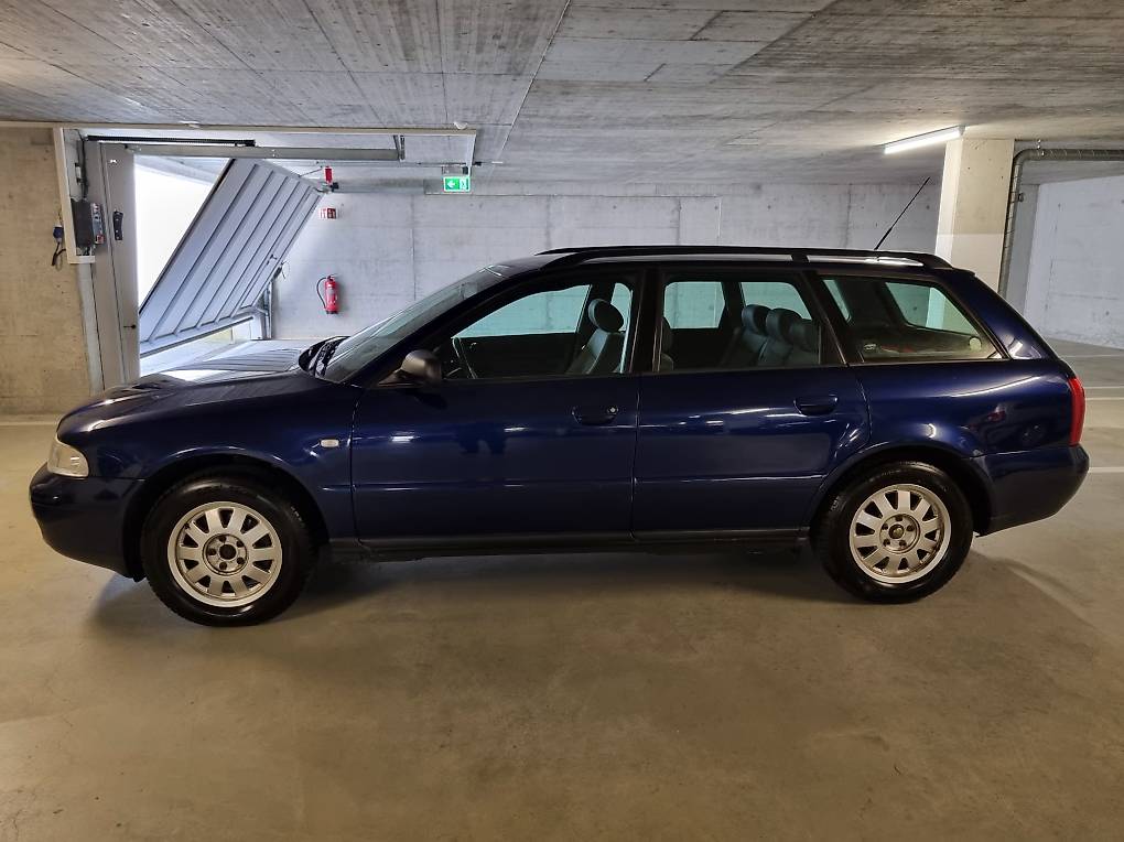 Audi A4 2.4 V6 - Automat - Frisch ab Mfk