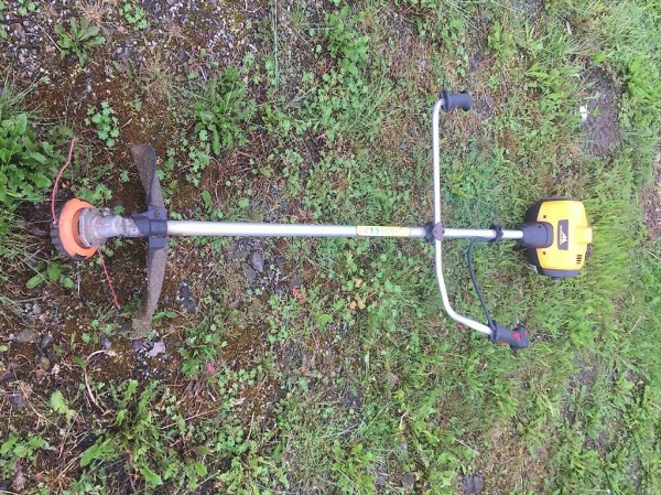 2x Rasentrimmer 2Takt Benzin Motor Nur 100fr