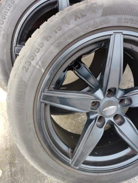 Aluräder von ACE 19"235/55/19 Winterpneu für Audi Q7 ab 2012