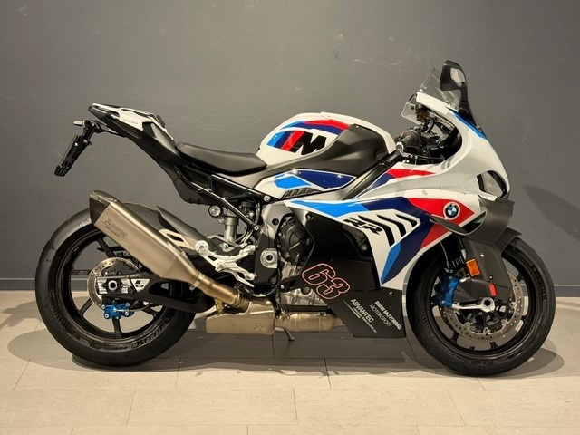 bmw m 1000 rr