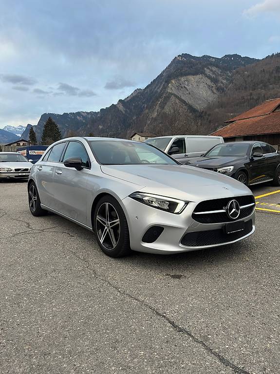Mercedes-Benz A 180 Progressive 7G-DCT Frisch ab MFK