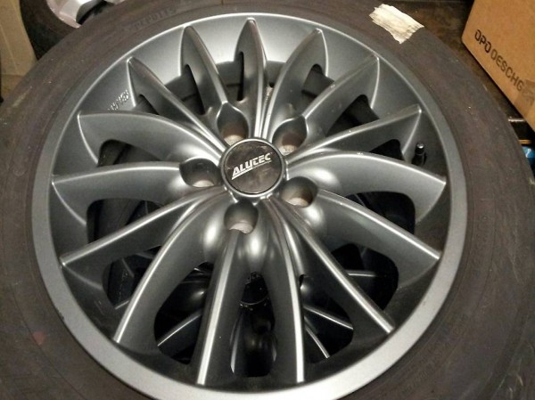  4 Leichtmetallfelgen 7×16 Felgen Reifen Pneu 205/55/16