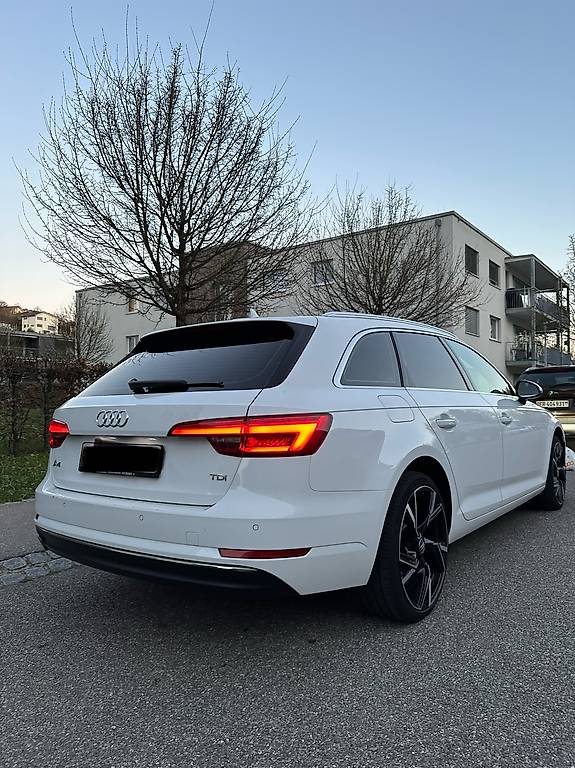 Audi A4 2.0 TDI mit Standheizung ab grösse Service
