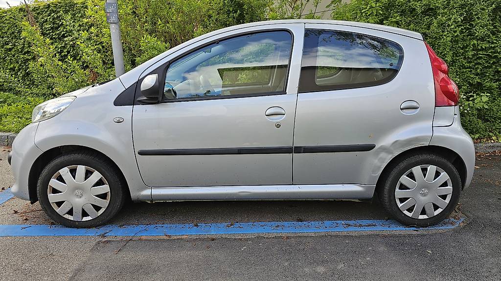 Peugeot 107 1.0i