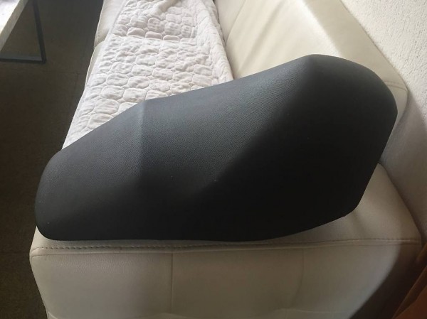 Aprilia Sitzbank gut erhalten für nur 99fr