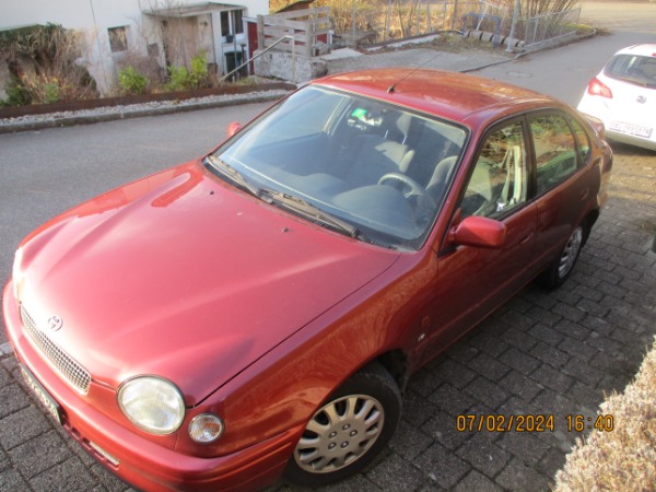 Toyota Corolla 1.6 LB Luna Automat