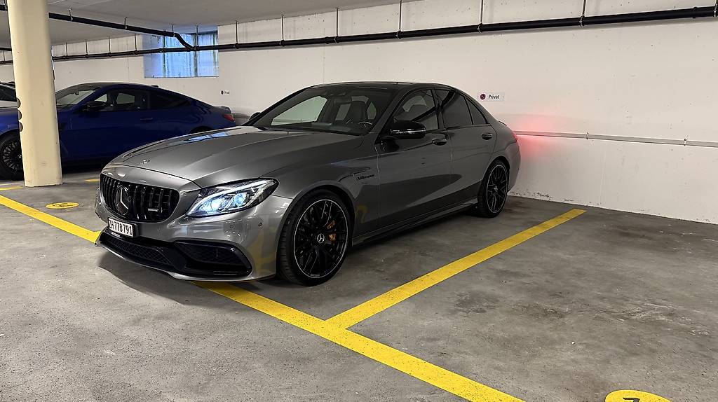 Mercedes-Benz C63 S AMG Speedshift